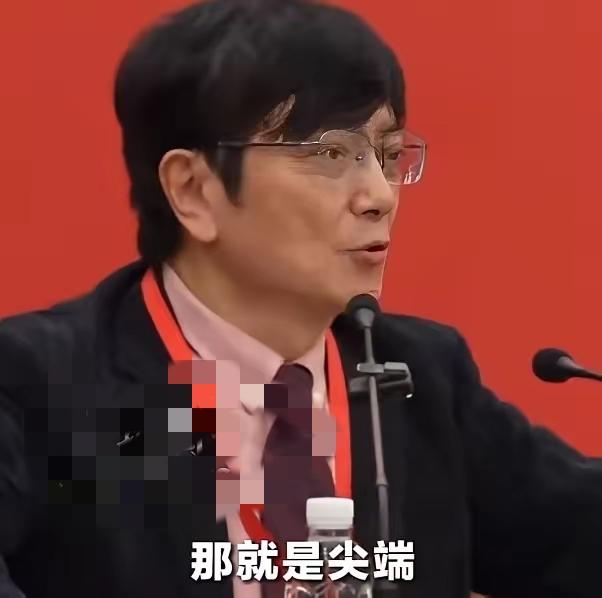 脑子一根筋！
支付便利，外卖超级便利，跟尖端科技矛盾吗？AI，用的领域极多，极广