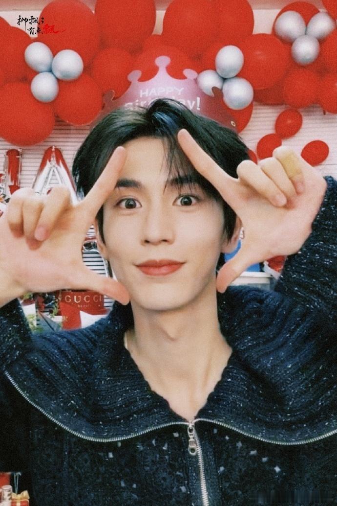 离开张凌赫谁来逗我笑被张凌赫b到了被张凌赫b到了，霸总口吻总有一天会喜欢上我的，