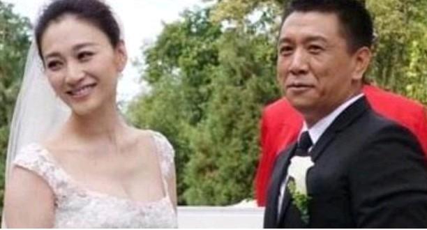 李小冉徐佳宁已无直接商业关联

         即日，二人婚变传闻引发热议，企