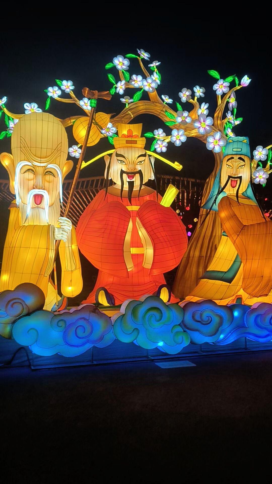 闻道天宫不夜眠，逢人不谈俗间事！
灵霄过年，玉京如昼；天宫盛会，万仙赶集…北京文