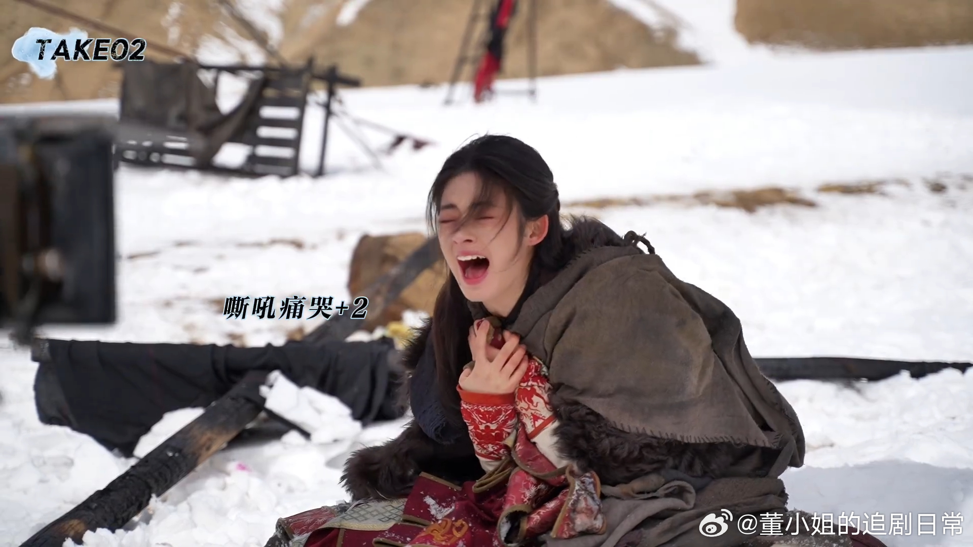 黄杨钿甜原声哭戏高原零度雪地跪拍数小时，冻僵仍一遍遍崩溃大哭，原声哭戏破碎感拉满