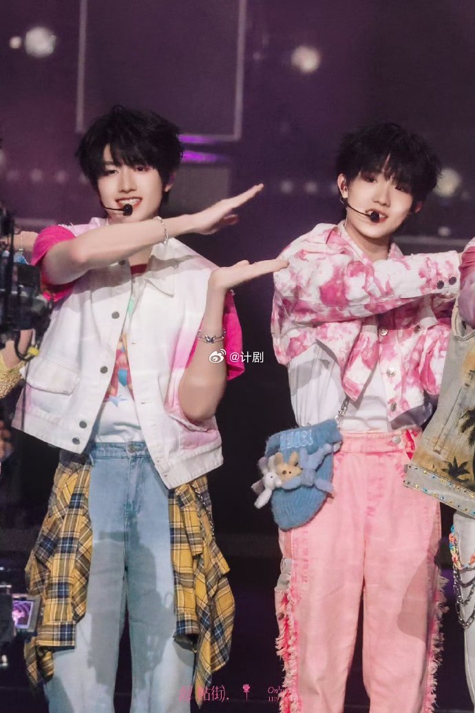 朱志鑫写给苏新皓的19岁生日信朱志鑫苏新皓最重要的是看见你很快乐 朱志鑫这封信看