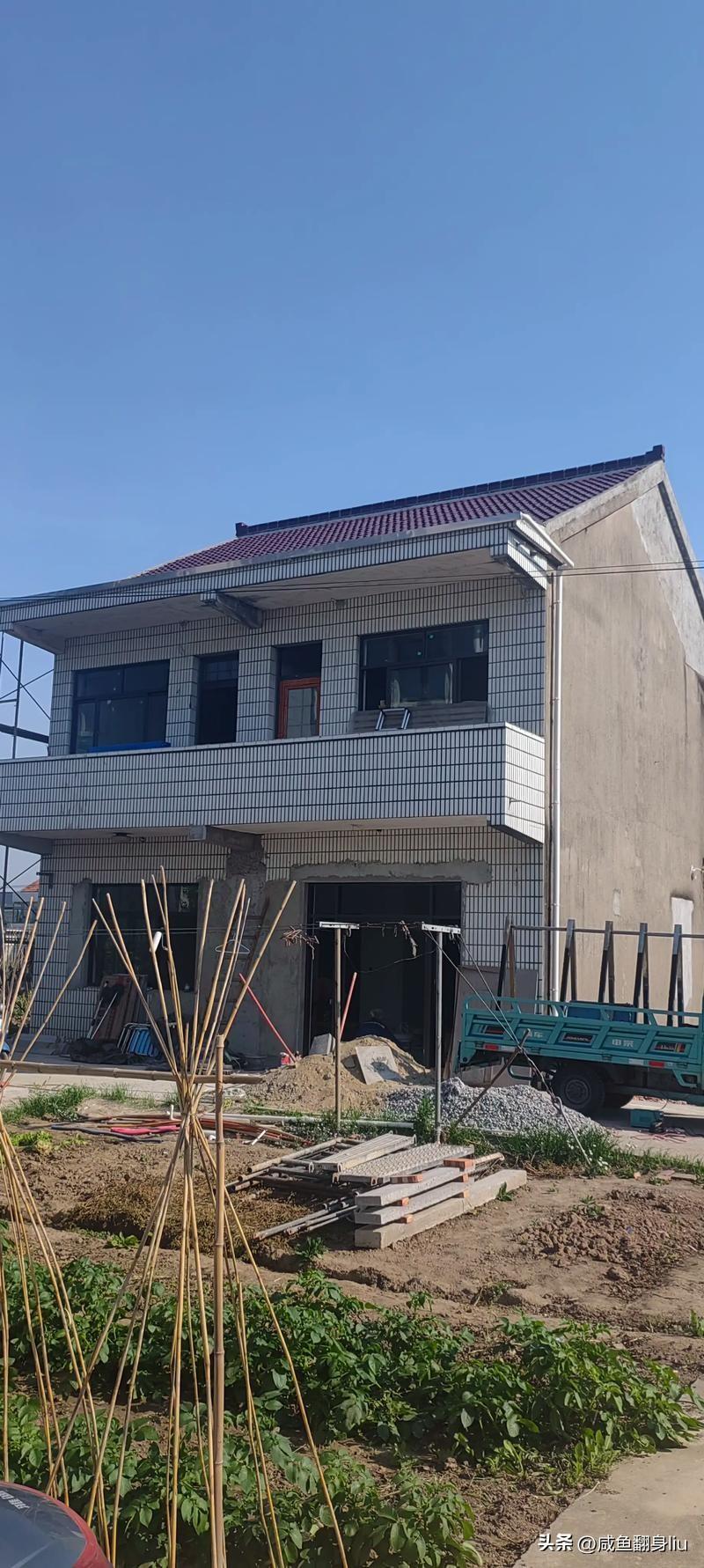 想在农村活的舒适得有一个强大的心以及忘记过去

农村建房有感

原以为远亲不如近