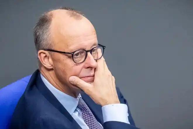 德国总理默茨说中国有战略眼光，今天才知道啊！中国坚定走社会主义道路，一切为了人民