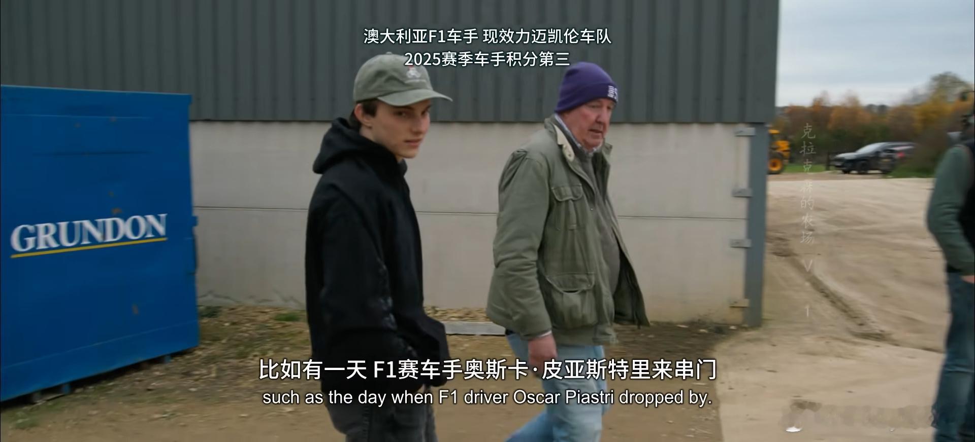 咋的看猩猩农场也有小车！！！！ 