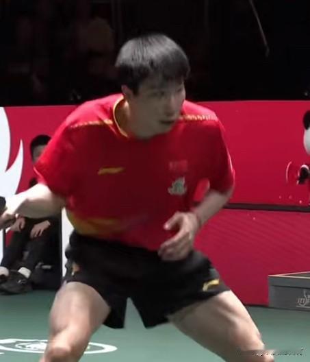 徐瑛彬9:3安东·卡尔伯格
成都混合团体世界杯第二阶段
中国队对阵瑞典队
第三场