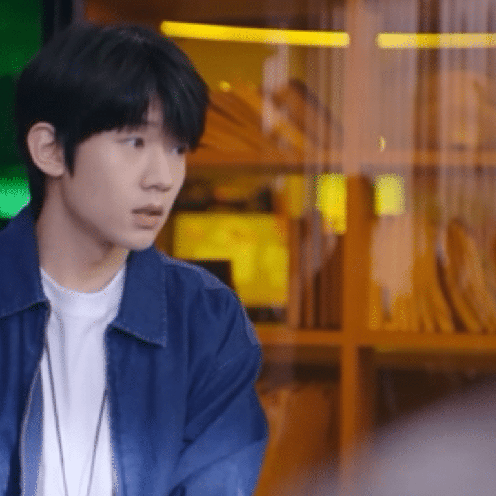 #舍不得星星# 程回-他这个人的脑子，可不一般。 ​​​