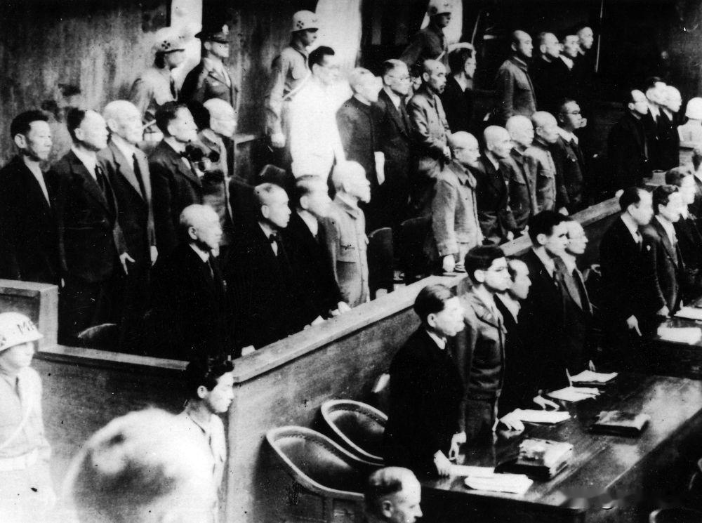 🔻 日本无条件投降81周年。
      81年前的今天（1945年8月15日