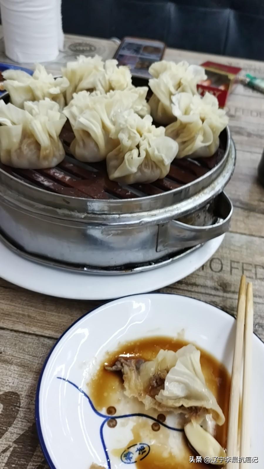这几天失眠太严重了，饮食也不规律。不能再这样下去了。
天天半夜12点多才能睡着，