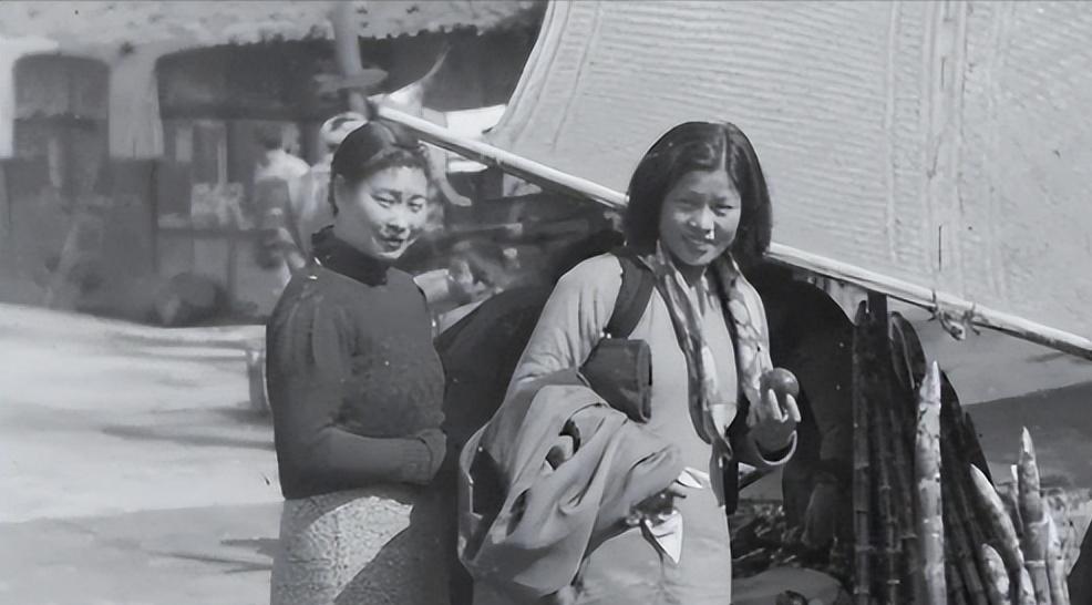 1942年，女特务刺杀彭老总失败，准备执行枪决。

彭老总却突然说：“这人千万不