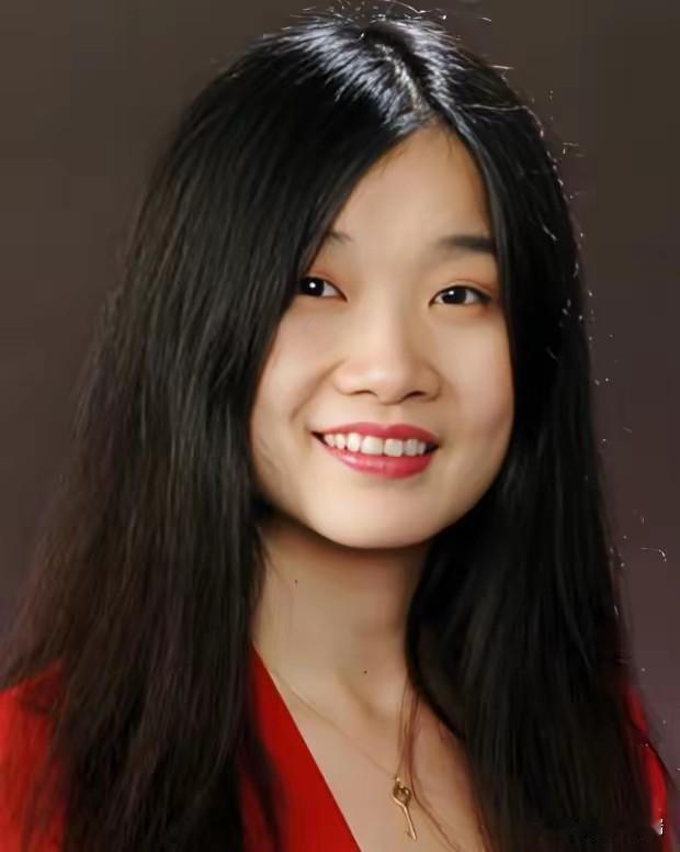 王笑楠，90后，山西临汾出来的天才学神，17岁考入清华，美国知名高校硕博全额奖学