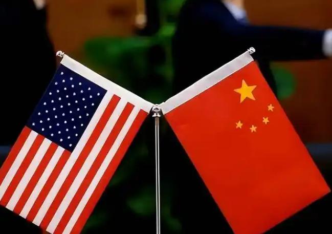 美国强行押走委内内瑞拉总统，中国没动；转头轰炸伊朗，中国还是没动。华盛顿情报界开