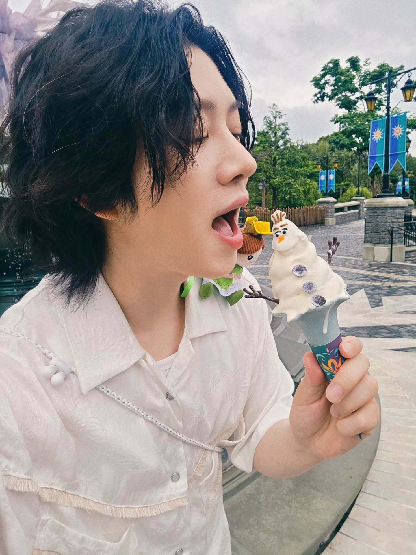 “CB百蓝_。260625金希澈 IG更新：Some people are wo