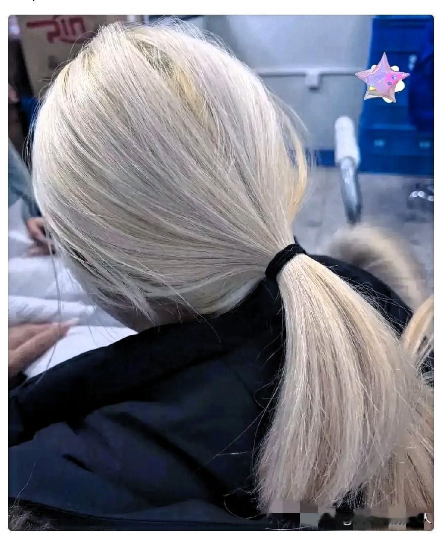 刚看完北京协和发出来的那个数据，后背瞬间凉飕飕。

染发一年超过6次的人，染发引