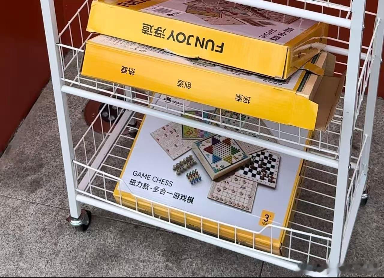 建议所有比赛都按这个模版来谁说电竞赛场只有热血厮杀？PEL线下观赛直接解锁度假模