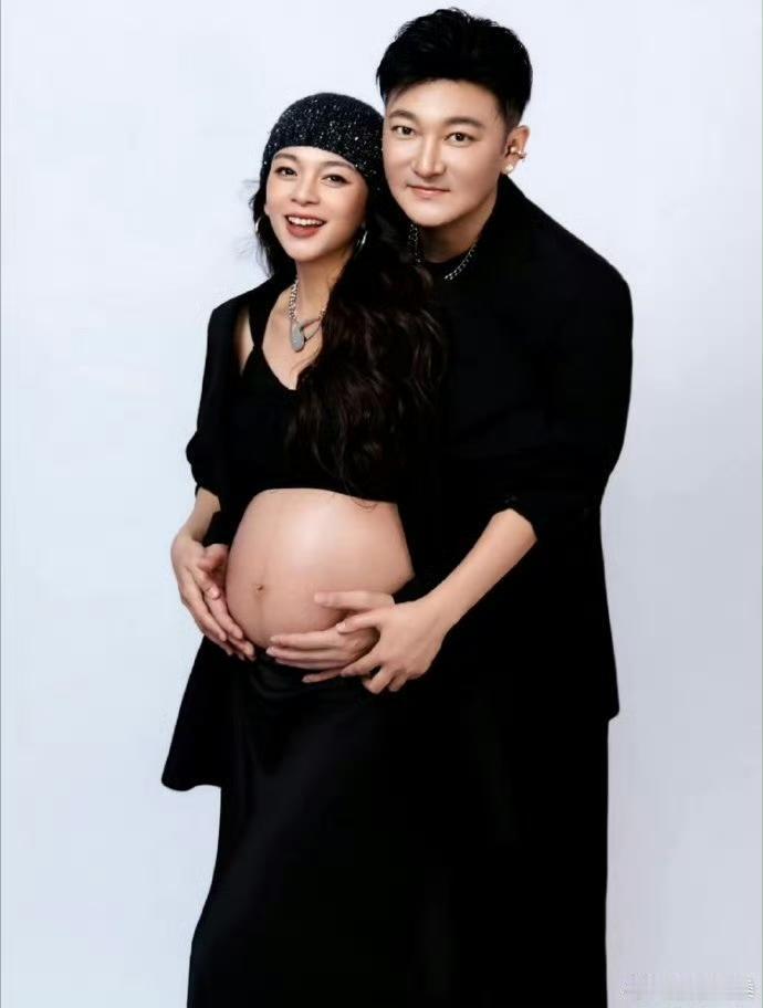 她怎么不出来拍戏了呢？感觉好多女性一结婚就不再营业了！不接广告的演员 要是多营业