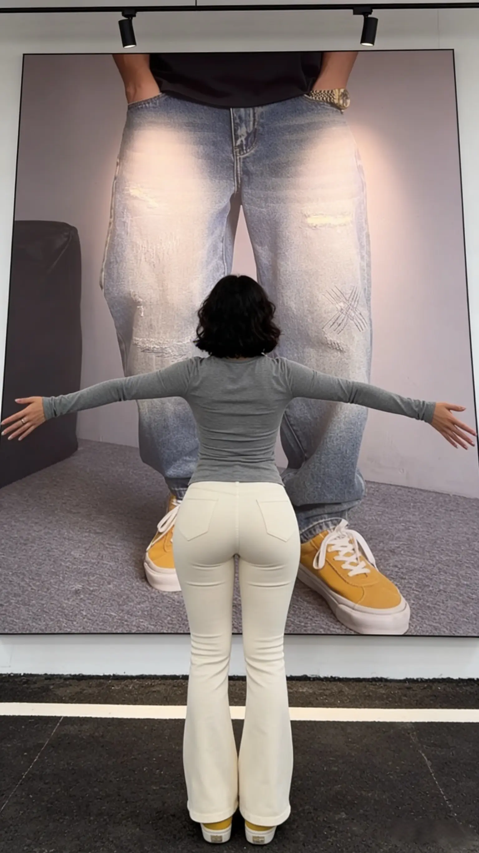 大码美式休闲痞帅复古破洞补丁牛仔裤男直筒宽松百搭锥形乞丐裤子         ✓