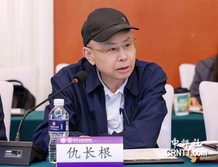 历时10天9夜的台军“汉光42号演习”正在进行，大陆涉台学者仇长根10日表示，美