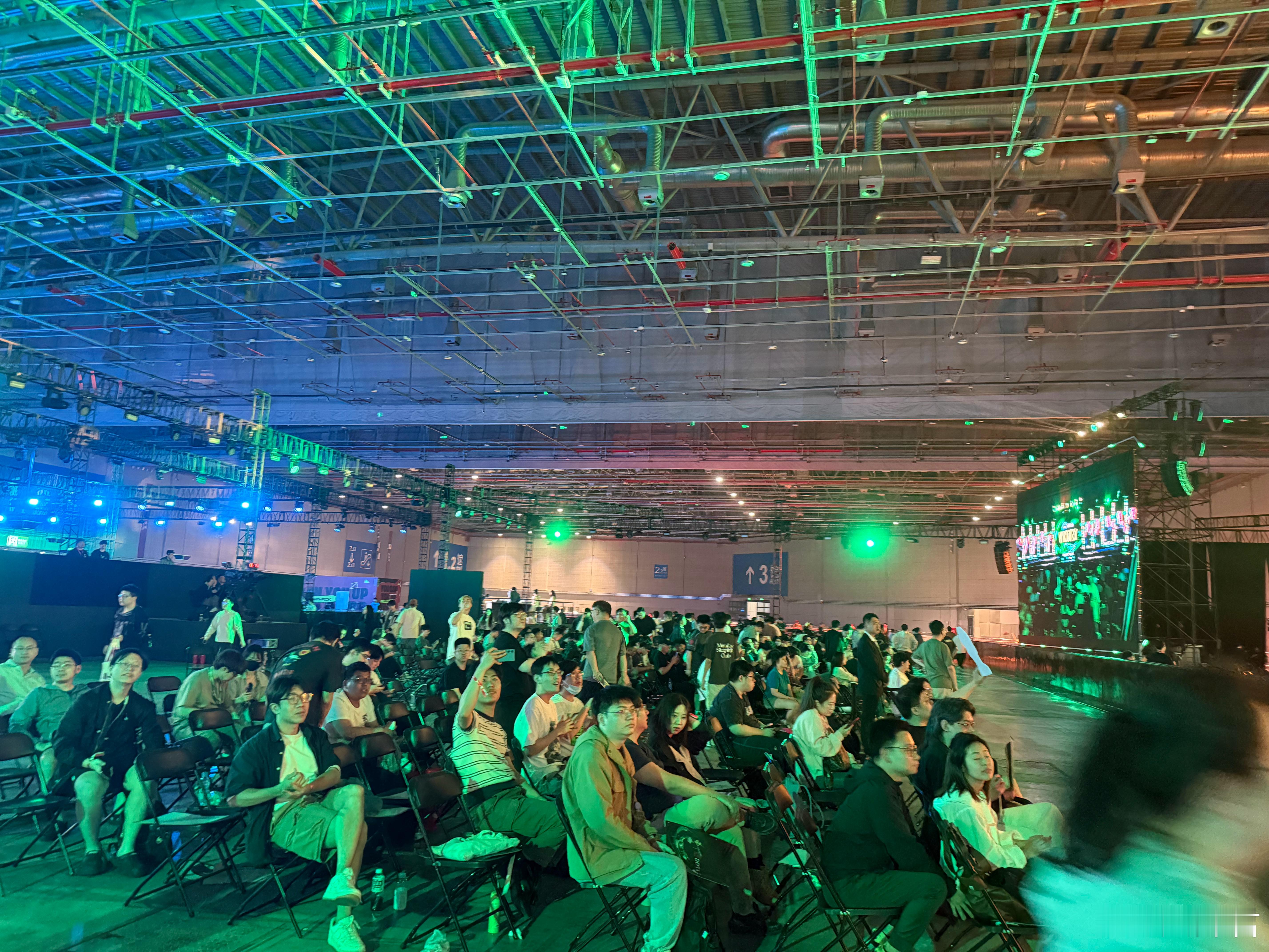 没想到周五的ACL人还蛮多的，现场气氛也很好！英雄亚冠aclaclxdota2总