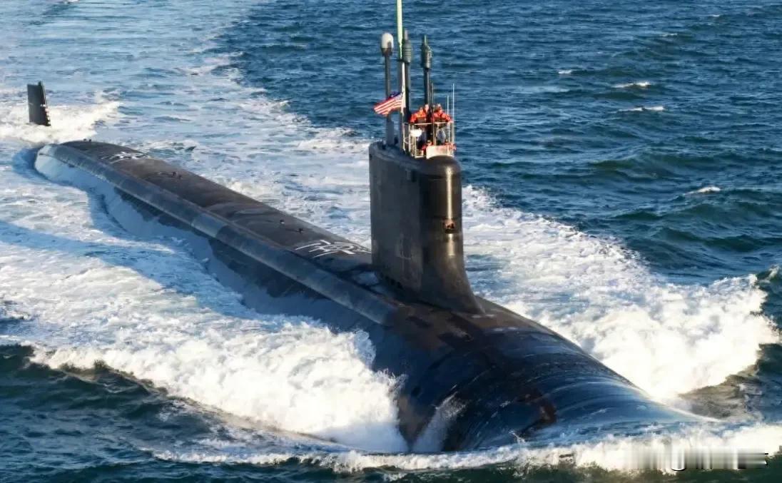 解放军海报中三艘美军核潜艇被拦截硬气！解放军的每一次军演都是为实战而来，台湾省回
