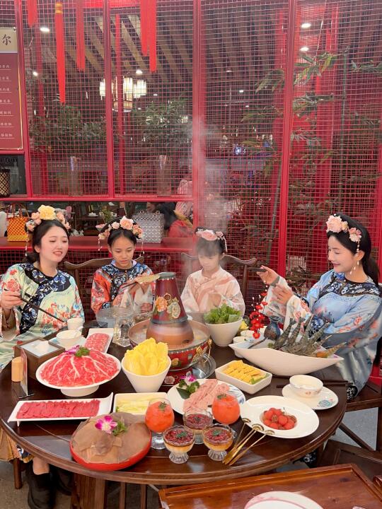 额娘今天带你吃个火锅