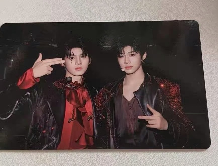 目前跨代卡包拆出来的 