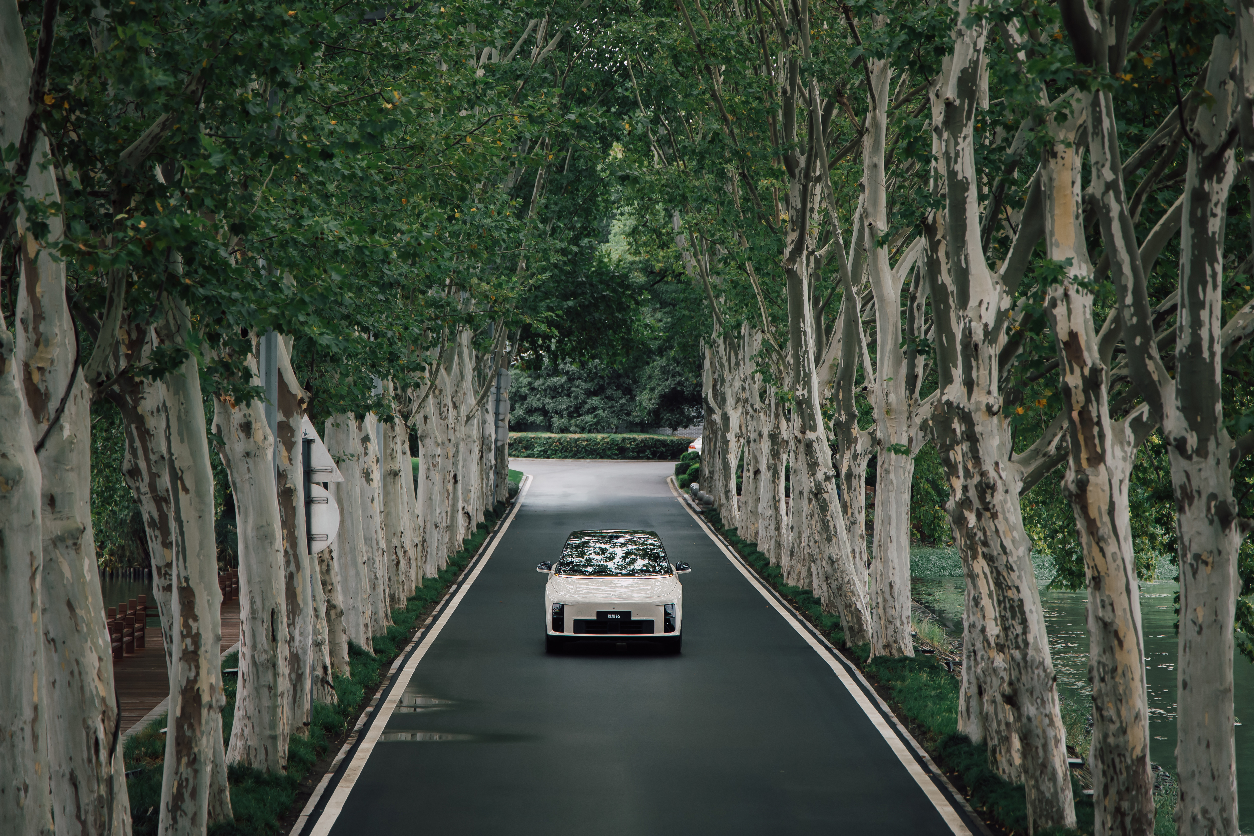 i6上市期和首销期的工作已经完成了，我的任务也告一段落，接下来转入在研车型的长期