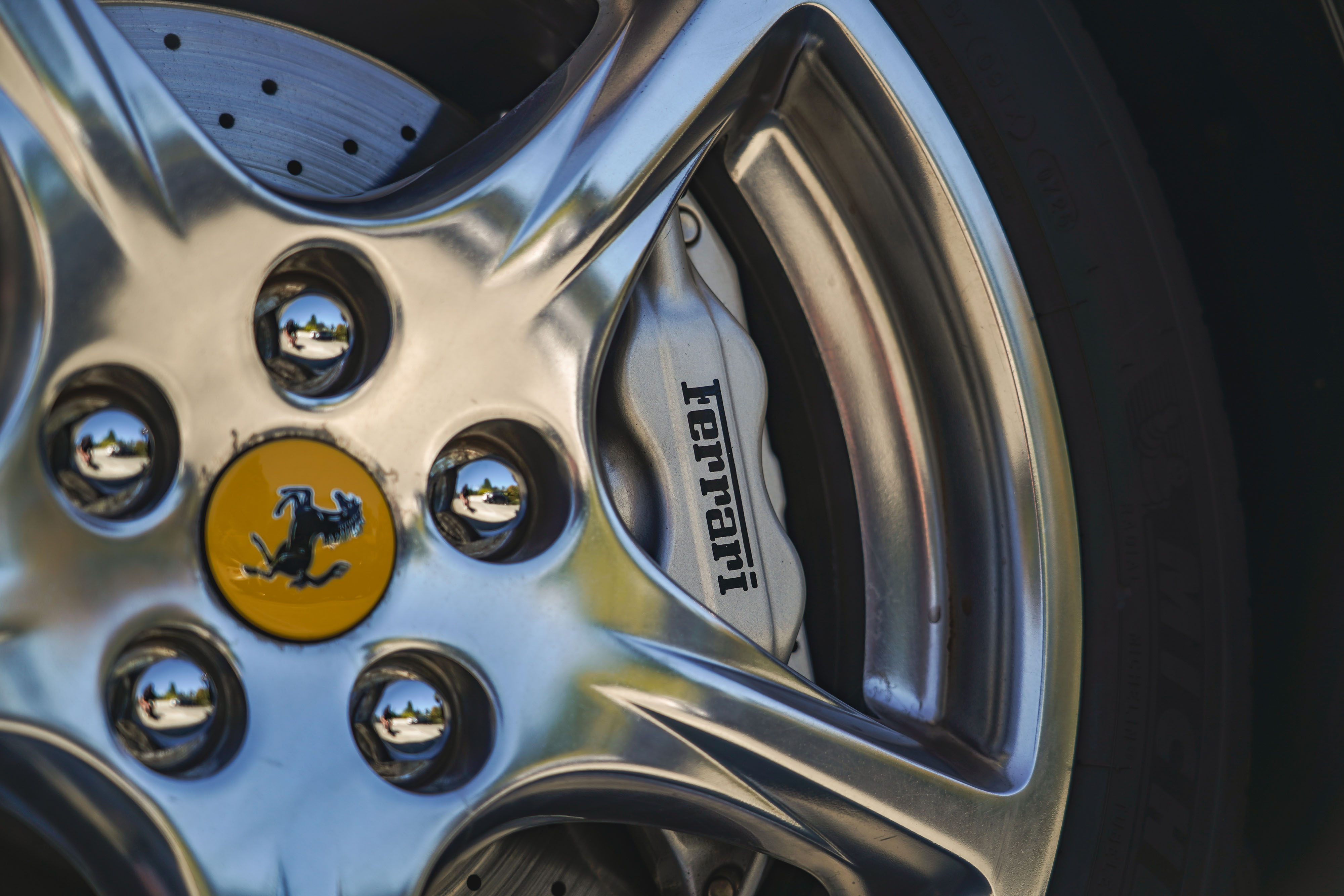 Ferrari 612 Scaglietti Option Package我与汽