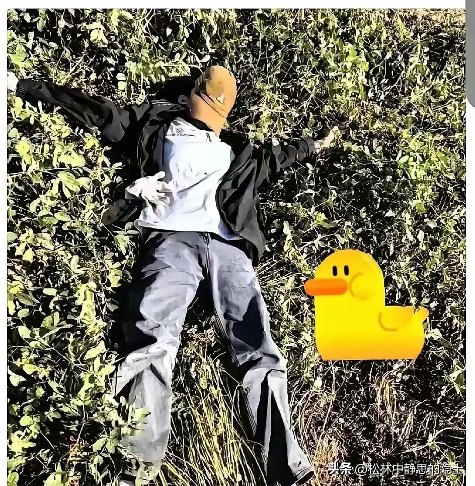 高考结束后，河南周口一名十八岁男孩自我估分只有三百八十分，自认升学无望，怕让父母