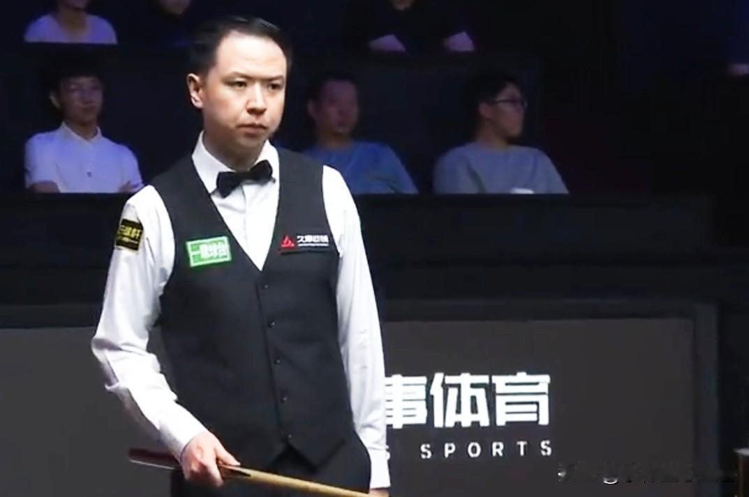 肖国栋单杆147，3-1领先罗伯逊，可望挺进上海大师赛八强！
 
 
北京时间7