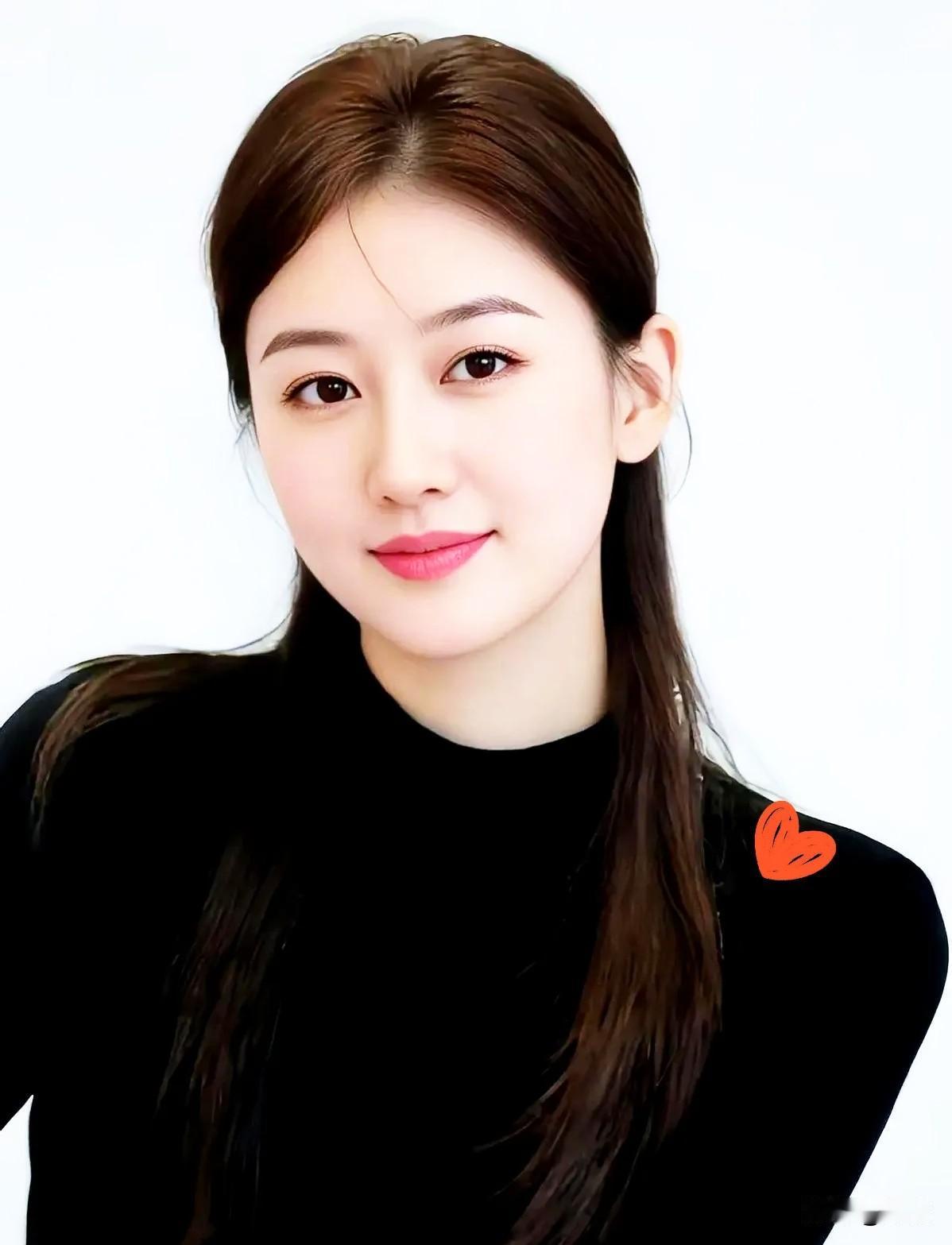 湖南郴州一对打工夫妻的账本最近冲上微博热搜，35岁的妻子五年里拿到丈夫转来的至少