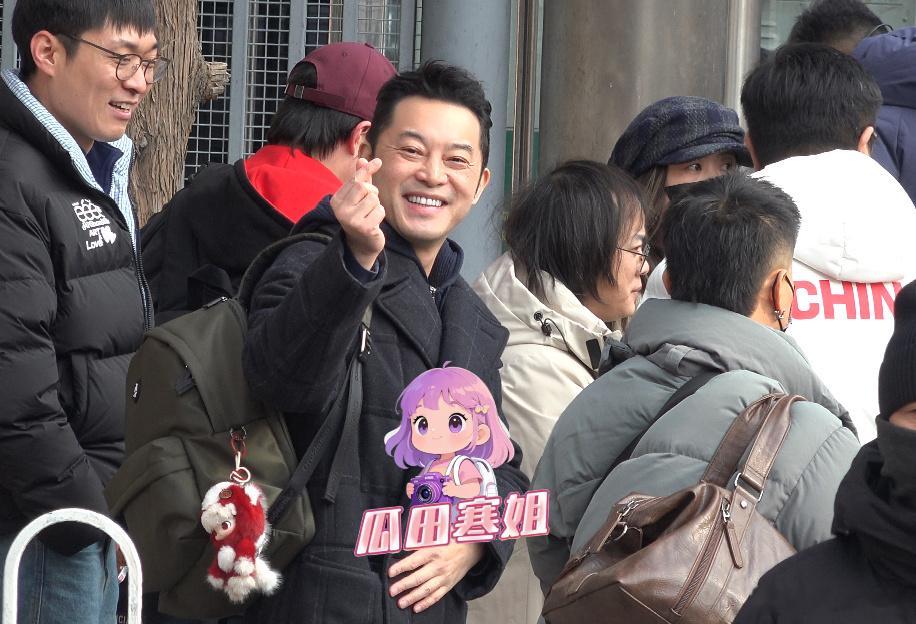 2026央视春晚首次联排 比心飞吻来了！接住🫴有白展堂内味儿 老帅了沙溢