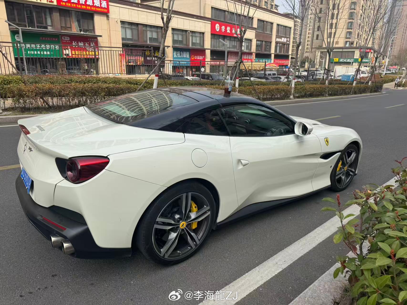 新买下法拉利波涛菲诺19年3万公里，极品车况，明天到店 杭州·杭州市国际会展中心