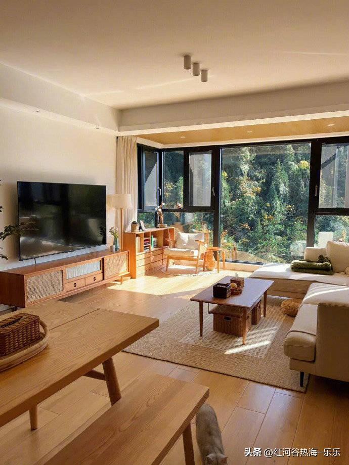 这段时间有人问彭叔保障性配售房的事情。
说城市里面有这种配售房，该不该买。
对于