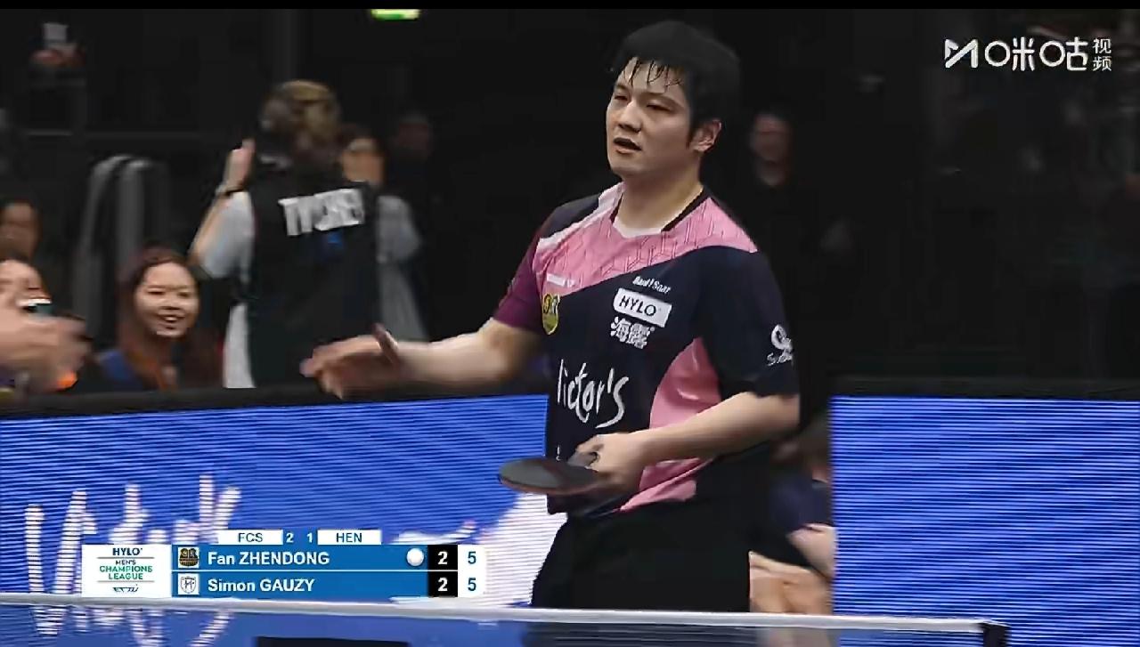 一大早就看到了樊振东连输的消息，先后输给了亨尼邦和温瑞博。球迷：胜负与友谊绝妙的