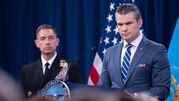 【赫格塞斯：“搭便车的时代已经结束了”】（福克斯）美国战争部长皮特·赫格塞斯周五