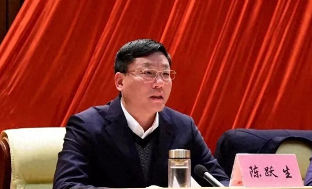 那些一手遮天制造的冤错案不能就此尘封。
 
纪委书记“内鬼”陈跃生被查，背后那些