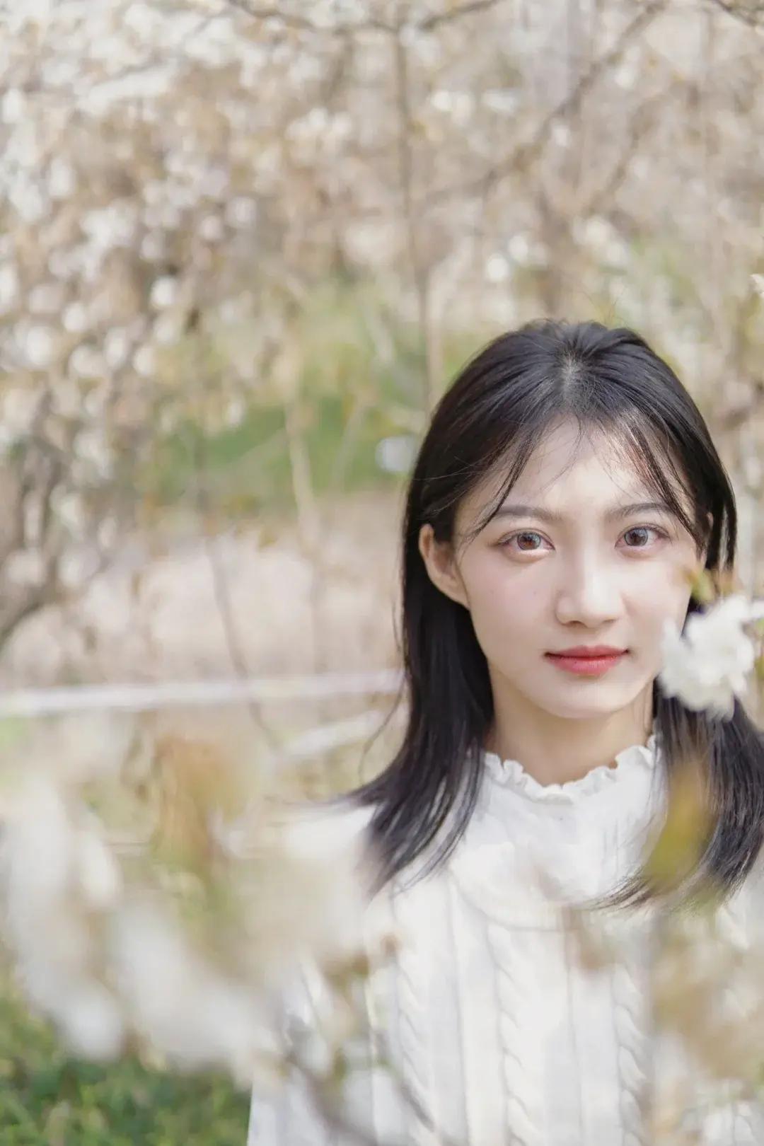 如果 100万和她只能选一个，你选哪个