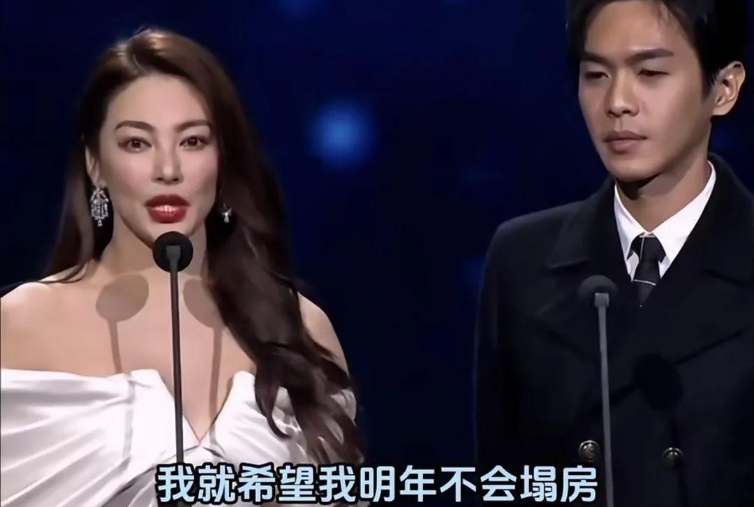 一句“我准备好了，请指示”，正在悄悄废掉我们这代人。
听起来多专业。
多可靠。