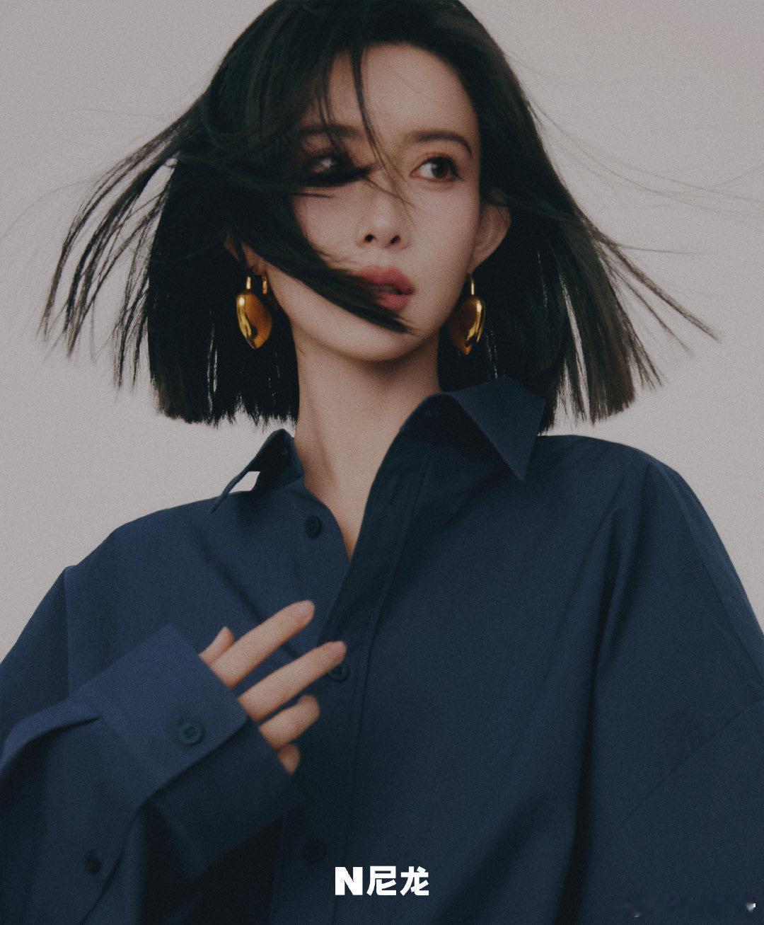尼龙孟子义2025开年刊  看到孟子义的尼龙杂志大片，我真的是被她的时尚表现力征