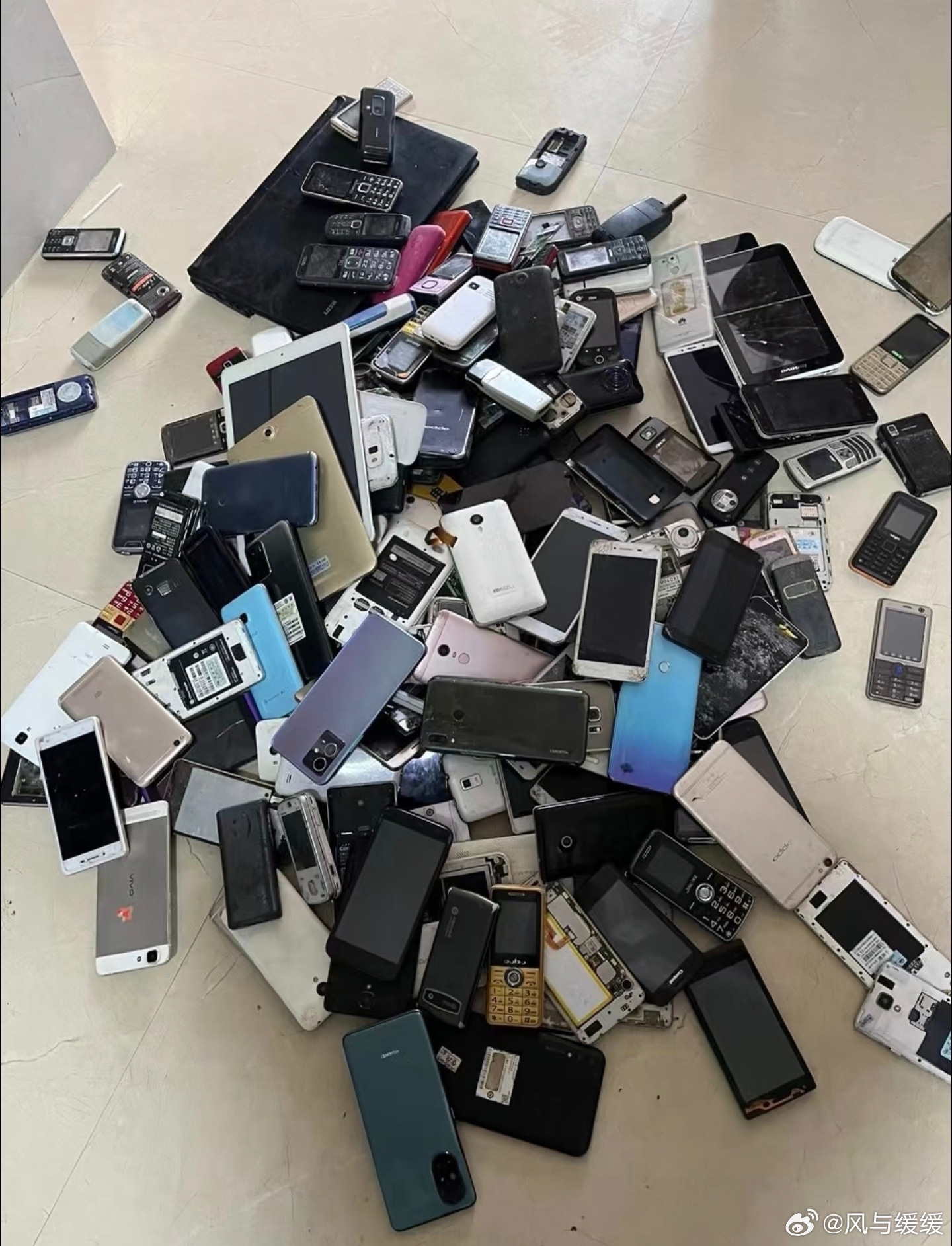 为啥3台旧手机能换iPhone？这波羊毛没你想的那么好薅宝子们！最近刷到“3台旧