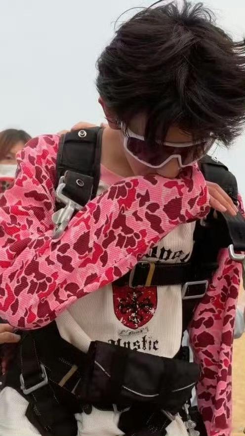 帅懵逼了 已原谅五分裤