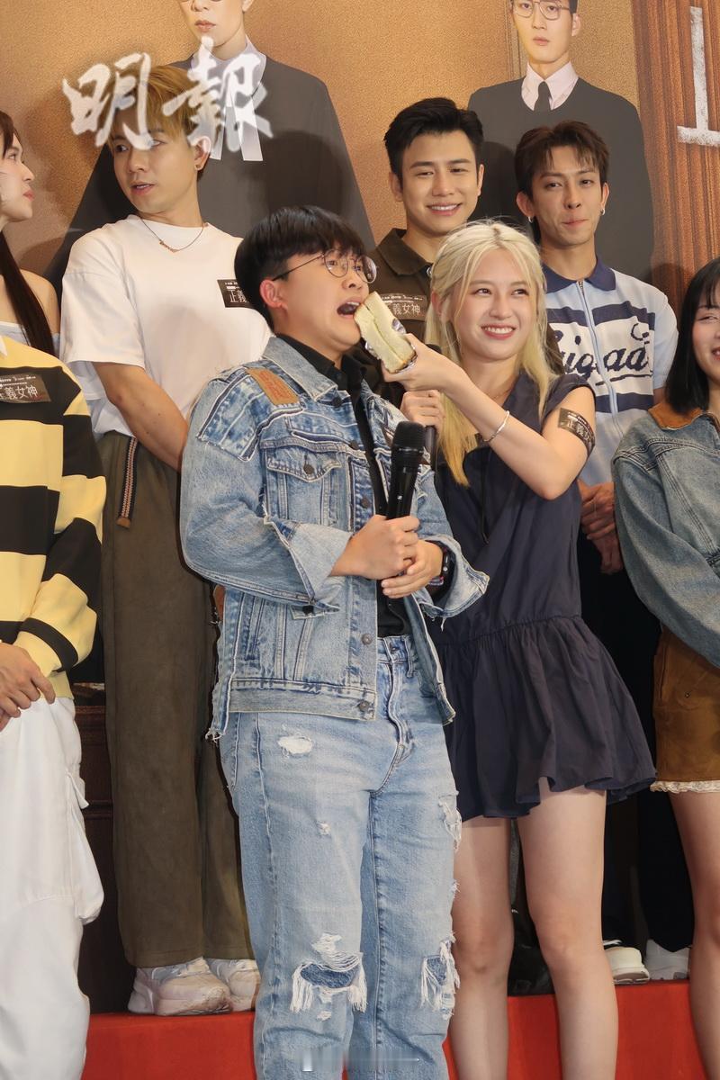 【明報即時】正義女神 | 譚耀文證佘詩曼有香氣 難忘當年獲曾江啟發 倪嘉雯餵劉倬