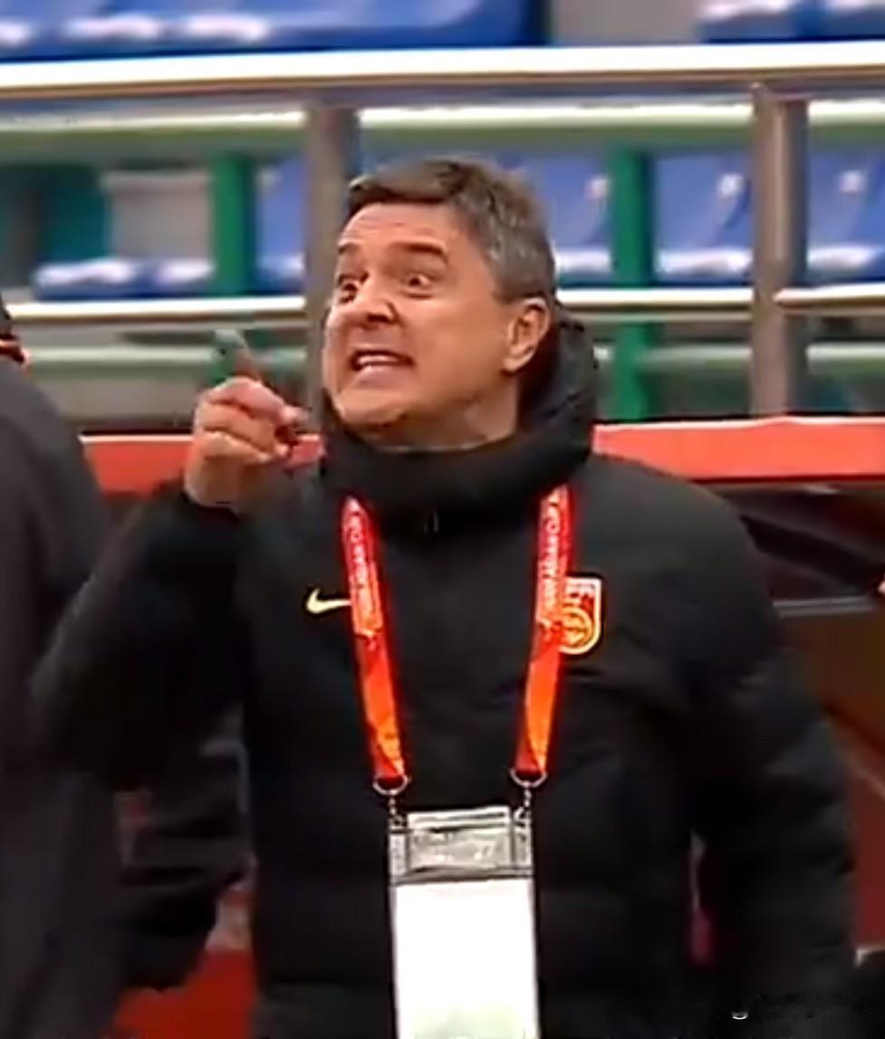 桃子熟了，该下山了

U23成功了，中国足球终于让人看到了希望，一如当年克劳琛带