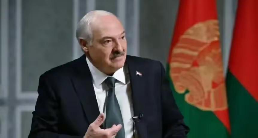 卢卡申科：清醒且富有远见的政治家
 
当地时间2026年4月17日，白俄罗斯总统