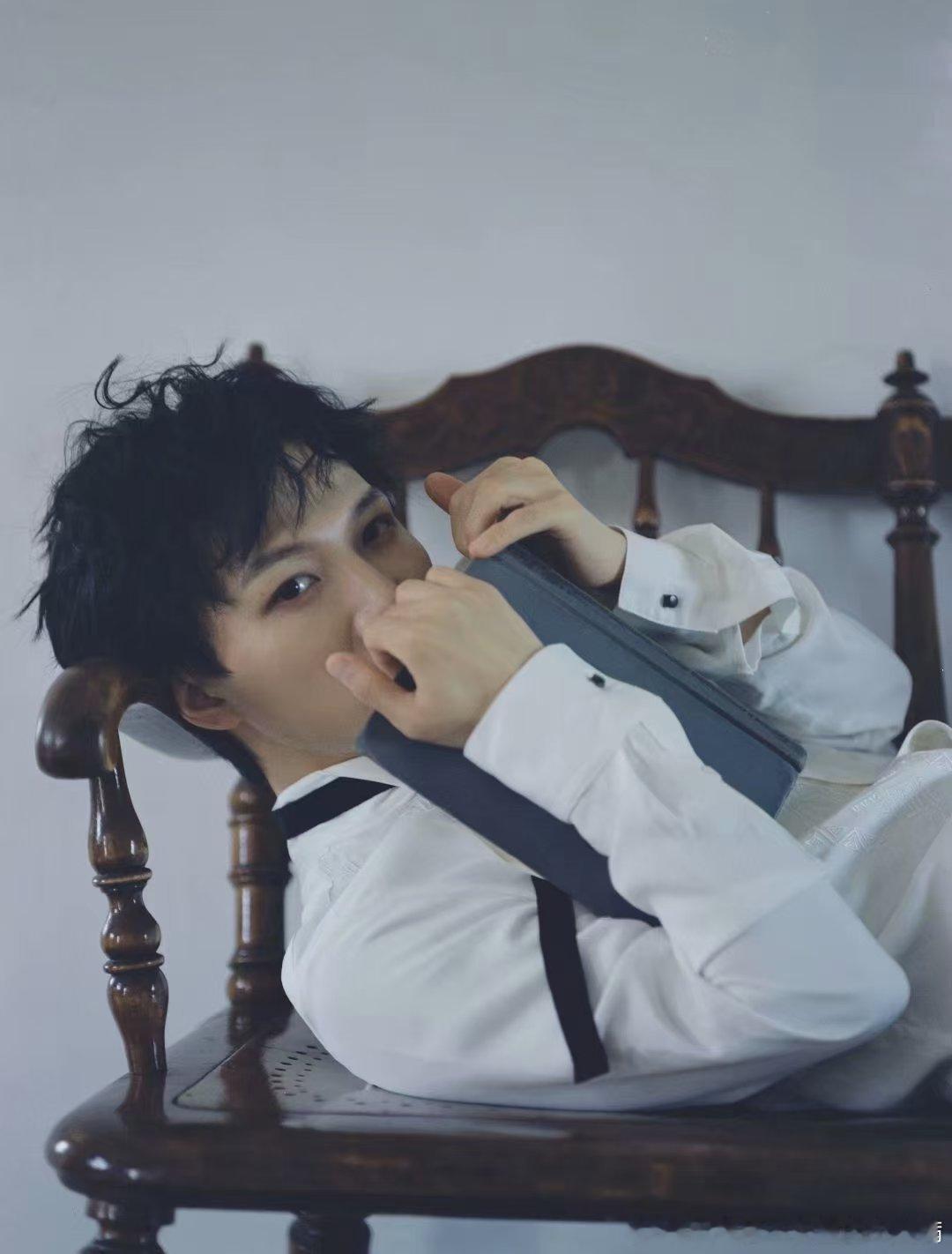 1️⃣腾讯音乐由你榜⭐周深四渡主题曲上线 以身渡过 每程岭岳磅礴，以心许过 每分