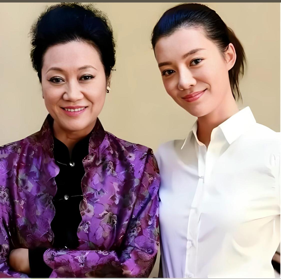 车晓与母亲