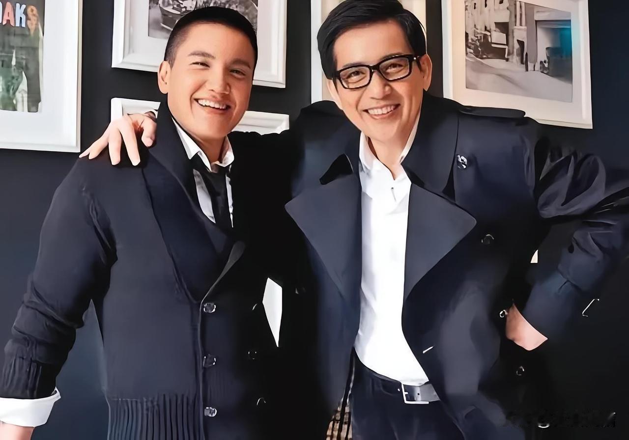 大帅哥秦汉的儿子和女儿都没有父亲长得漂亮。

秦汉唯一的妻子是邵乔茵，籍贯广东，