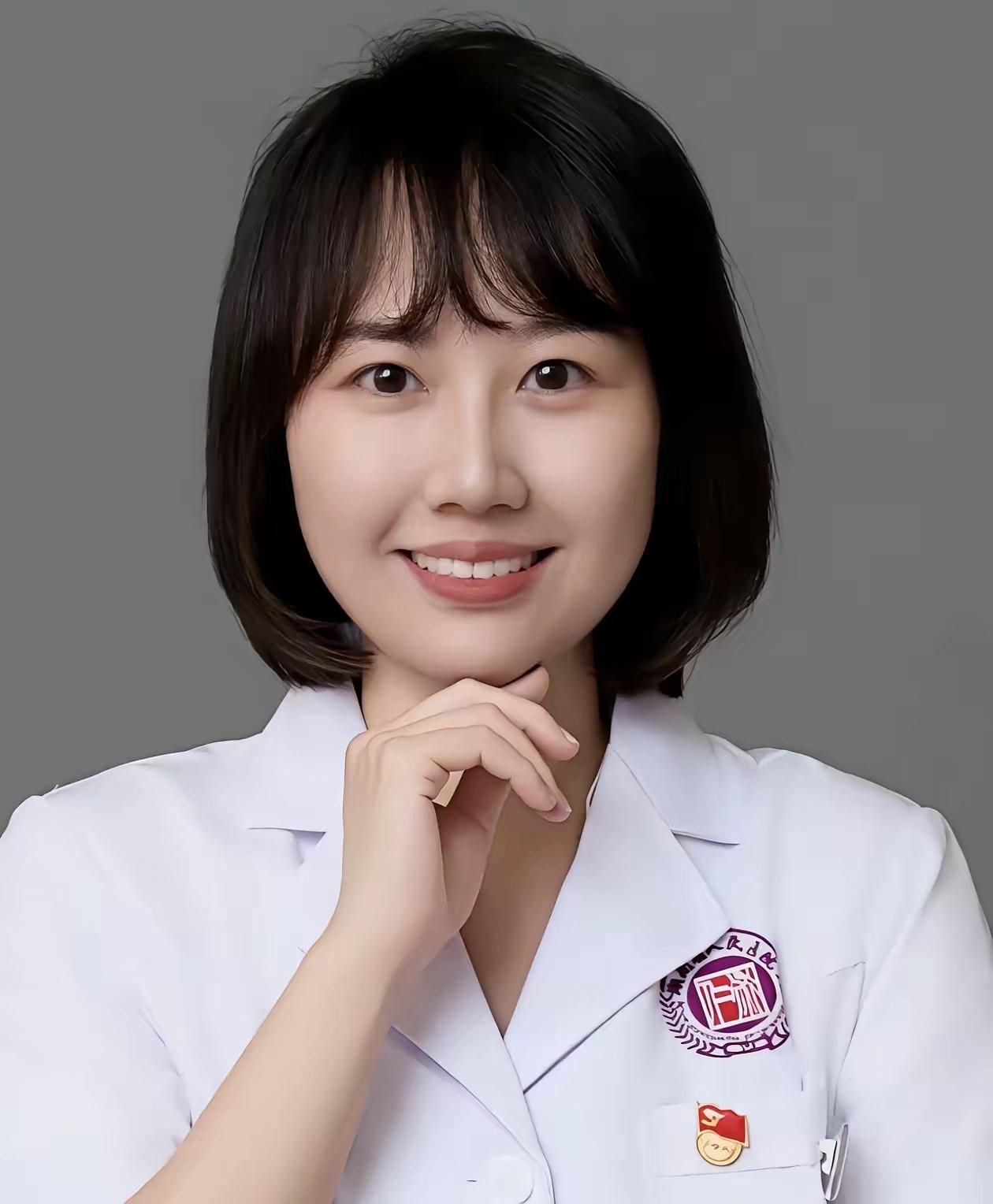 清醒得可怕的选择：为何要对曾医生说三道四？

“曾医生清醒得可怕”——这句话道破