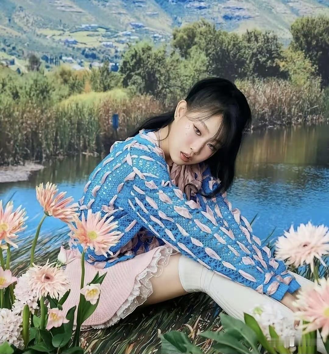 从“最丑星二代”到韩国出道，18岁沈佳润如何打破质疑⁉️
小沈阳18岁女儿沈佳润